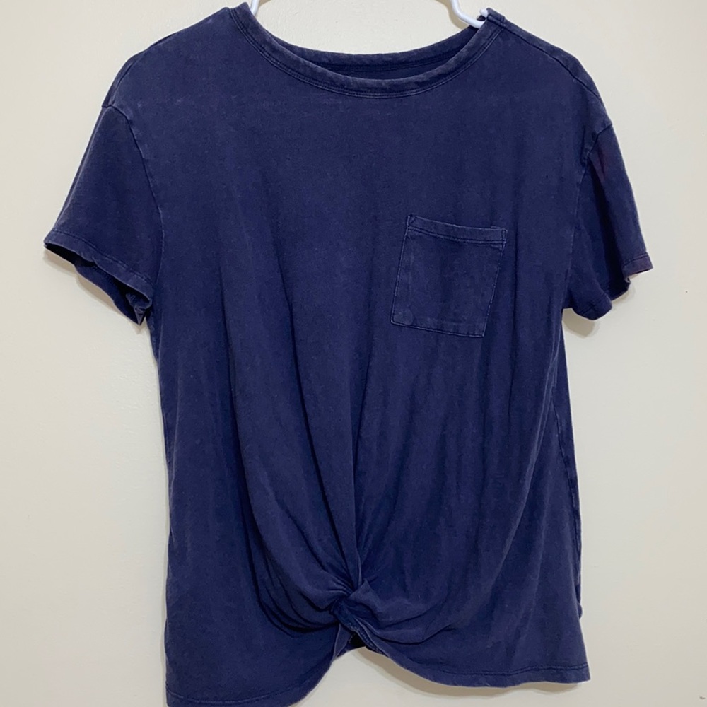 Tee